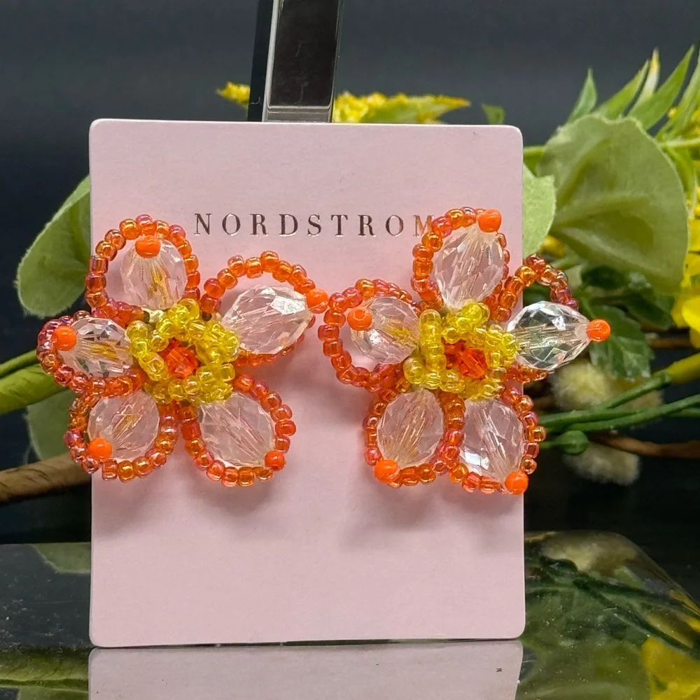 Vibrant Beaded Floral Earrings – Unique Handmade Look 🌼✨
